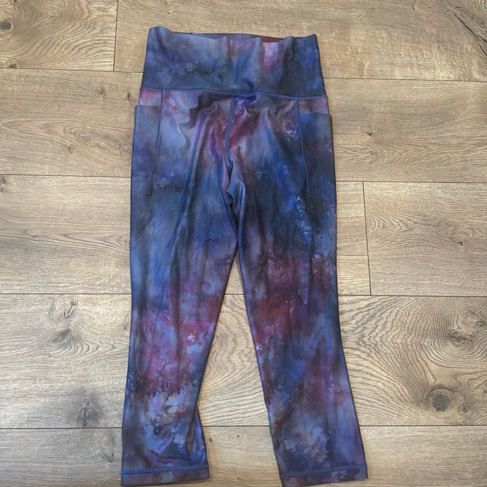 Athleta salutation athletic leggings